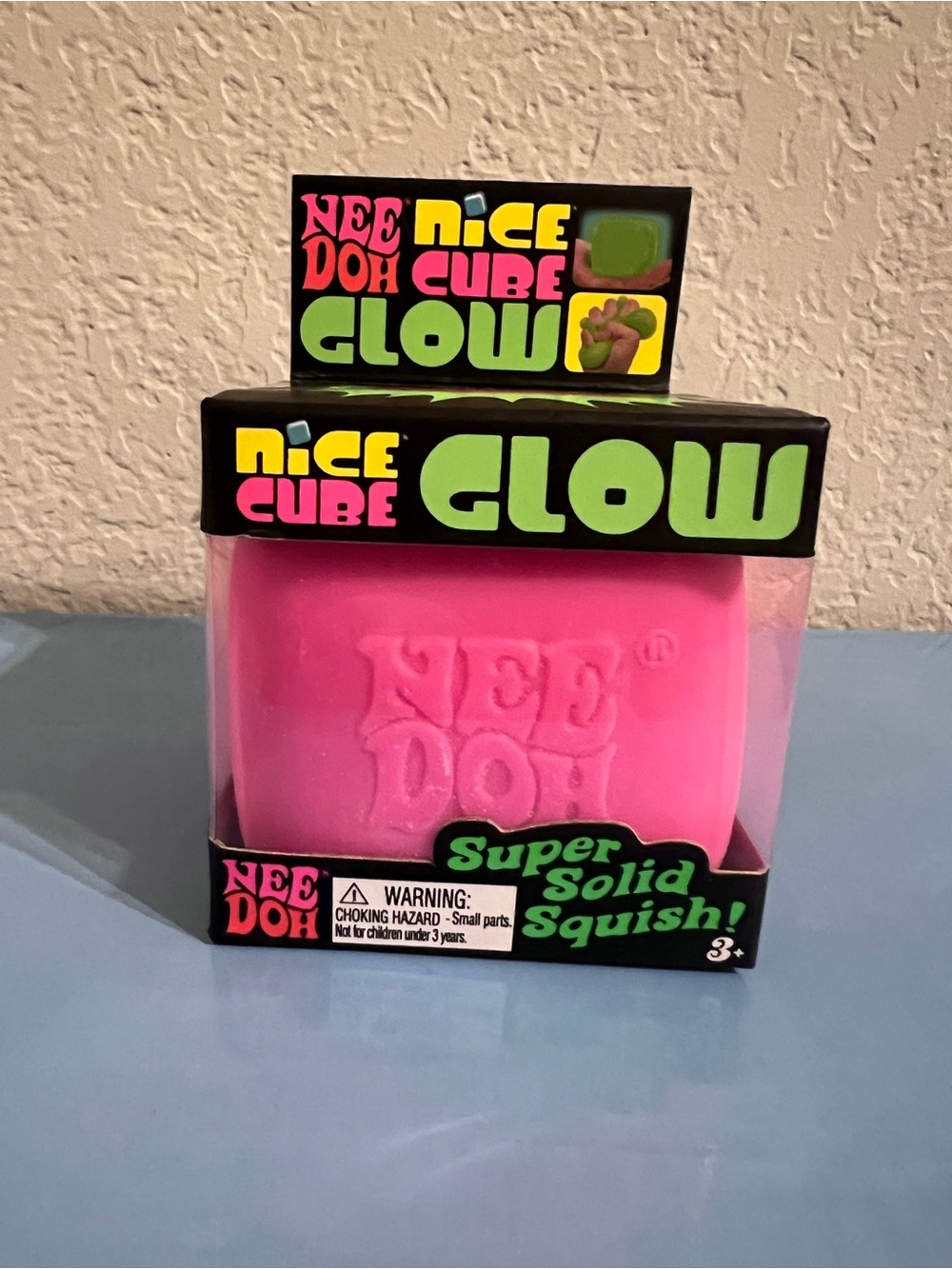 Authentic NeeDoh Nice Cube Glow - Pink🩷🩷🩷